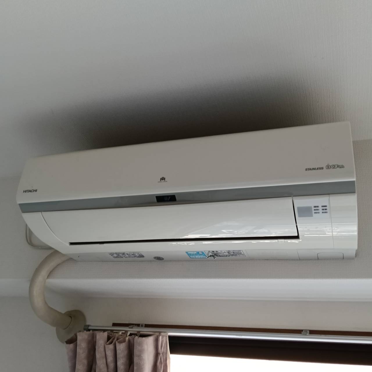 兵庫県尼崎市　HITACHI　RAS-WM28FE4　2017年製エアコン　買取